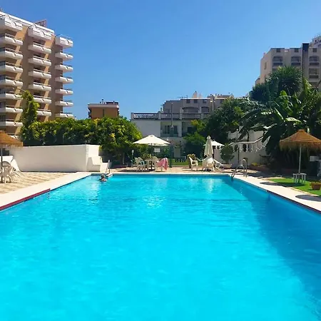 Apartamento En Playamar Con Terraza Y Piscina Appartamento *