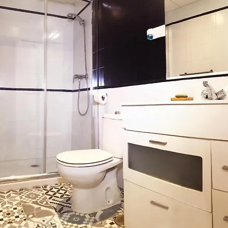 Apartamento En Playamar Con Terraza Y Piscina Torremolinos