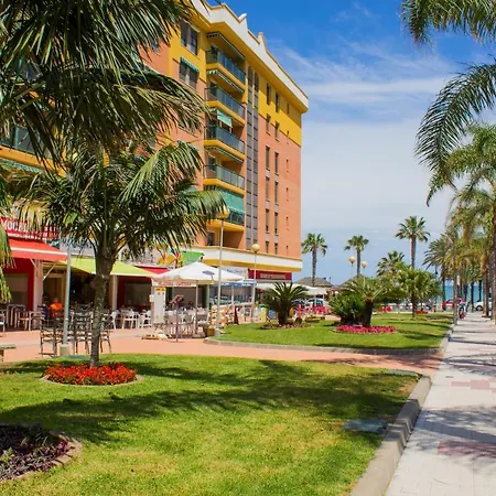 Apartamento En Playamar Con Terraza Y Piscina Appartamento *