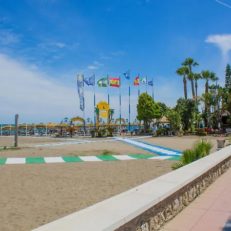 Appartement Apartamento En Playamar Con Terraza Y Piscina